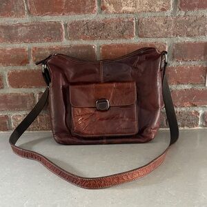 Stylish Brown Leather Shoulder Bag